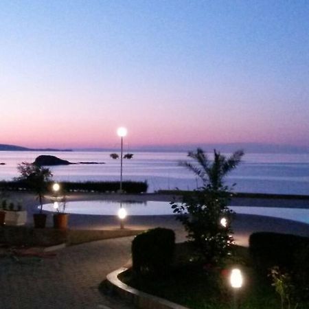 Alexander Lozenets Beach Complex Apartment Esterno foto