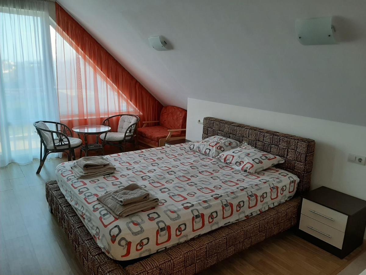 Alexander Lozenets Beach Complex Apartment Esterno foto